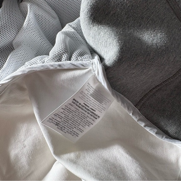 NIKE x SACAI sz M Tech Fleece Jacket Gray White Ruffle Full Zip 716911 - Picture 13 of 15